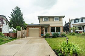 25 Forest Glen Court, Waterloo, ON , MLS #40749037 , Image - 1