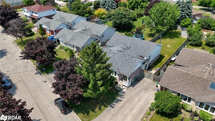 116 Oprington Court, Kitchener, ON, 