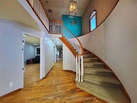 239 Edmunds Place, Middlesex, ON , MLS #X13411844 , Image - 1