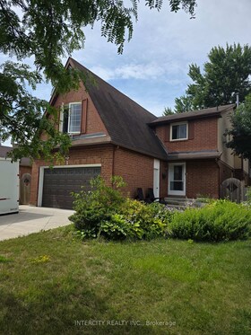 3 Gervais Drive, Peel, ON