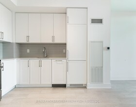 2450 Old Bronte Road, Halton, ON , MLS #W12713340 , Image - 1
