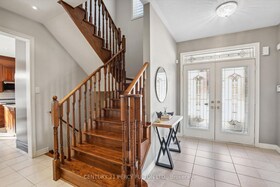 197 Quinlan Court, Halton, ON , MLS #W13465122 , Image - 1