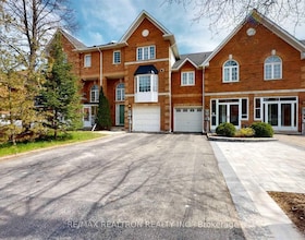 102 Royal Chapin Crescent, York, ON , MLS #N13683678 , Image - 1