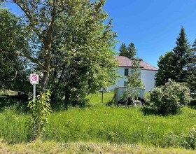 682419 260 Side Road, Dufferin, ON , MLS #X13223692 , Image - 1