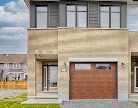 1075 Barrow Avenue, Frontenac, ON