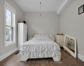 7 Myrtle Street, Elgin, ON , MLS #X13234062 , Image - 1