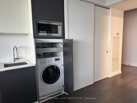 170 Bayview Avenue, Toronto, ON , MLS #C13638074 , Image - 1