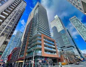 8 Mercer Street, Toronto, ON , MLS #C13704050 , Image - 1