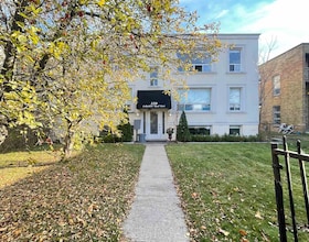 339 Lakeshore Road E, Peel, ON , MLS #W13788962 , Image - 1