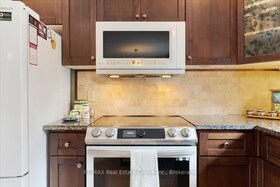 139 Gold Street, Wellington, ON , MLS #X12942670 , Image - 1