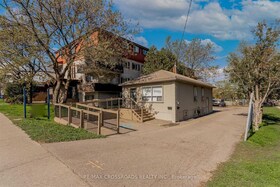 951 Simcoe Street N, Durham, ON