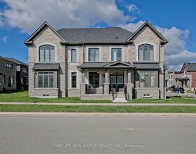 1864 Irish Moss Square, Durham, ON , MLS #E13018316 , Image - 1