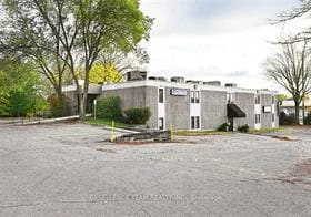 309 Park St/unit 105 Street, Leeds and Grenvi, ON
