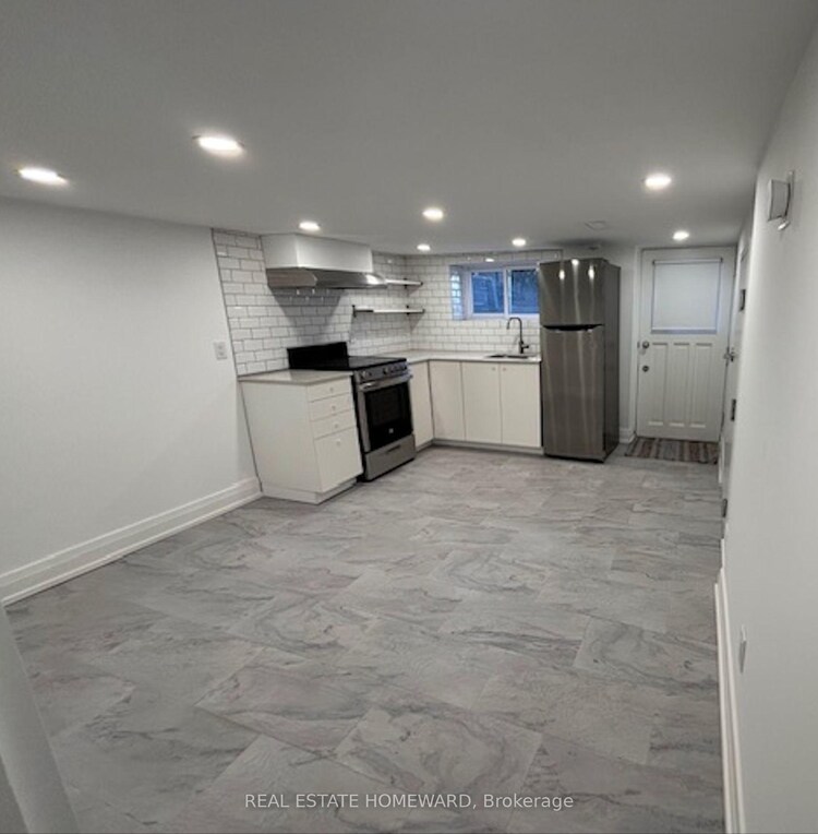 8 McGee Street, Toronto, ON, South Riverdale