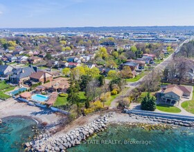 7 Lakegate Drive, Hamilton, ON , MLS #X13433986 , Image - 1