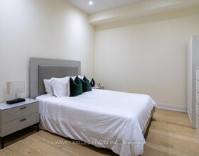 111 St Clair Avenue W, Toronto, ON , MLS #C12799594 , Image - 1