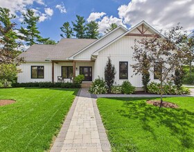 872 16th Street, Grey County, ON , MLS #X12849268 , Image - 1