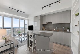 7 Grenville Street, Toronto, ON , MLS #C13058270 , Image - 1