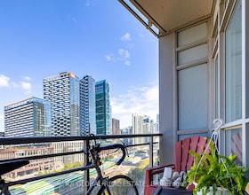 21 Iceboat Terrace, Toronto, ON , MLS #C13852912 , Image - 1