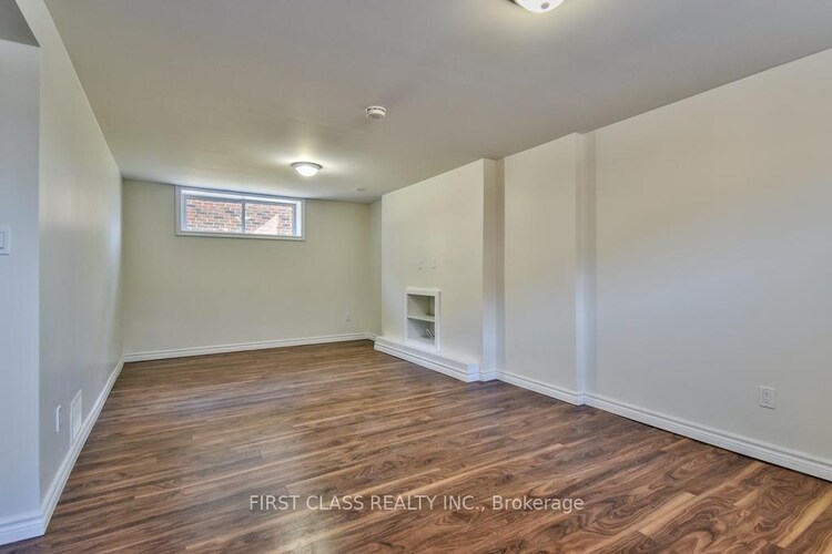 24 Fintona Avenue, Toronto, ON, Guildwood