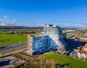 550 North Service Road, Niagara, ON , MLS #X13804544 , Image - 1