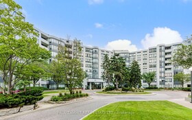 333 Clark Avenue W, York, ON