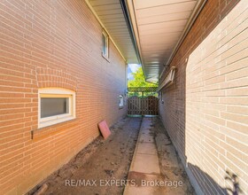 19 Duncombe Boulevard, Toronto, ON , MLS #E12817318 , Image - 1