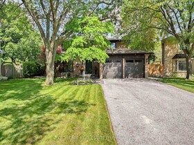 2585 Kenna Court, Peel, ON , MLS #W13233960 , Image - 1