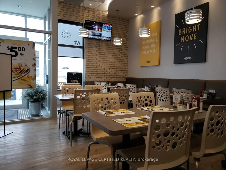 6795 Airport Road, Mississauga, ON, Northeast