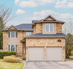 44 Meadowlands Boulevard, Hamilton, ON , MLS #X12448558 , Image - 1