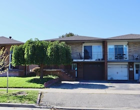 26 Royal Salisbury Way, Peel, ON , MLS #W13088156 , Image - 1