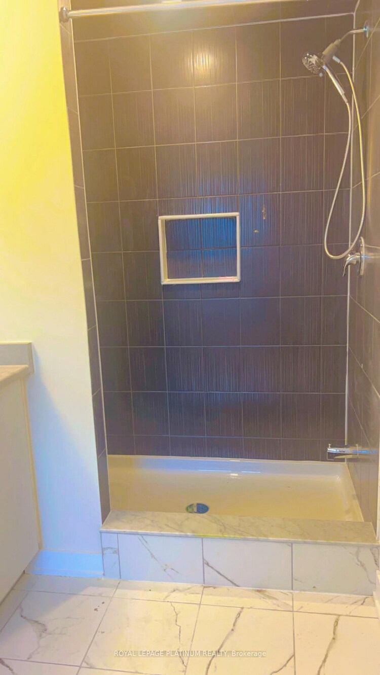 24 Rudder Road, Welland, ON, 774 - Dain City