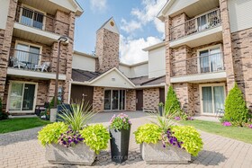 440 Wellington Street, Elgin, ON , MLS #X12454050 , Image - 1