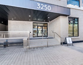 3250 Carding Mill Trail, Halton, ON , MLS #W13832142 , Image - 1