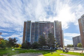 21 Knightsbridge Road, Peel, ON , MLS #W12946718 , Image - 1