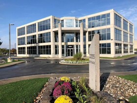 2355 Skymark Avenue, Peel, ON