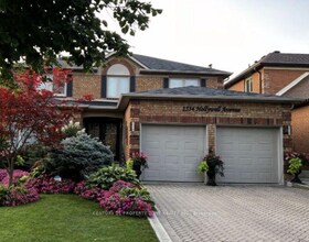 1534 Hollywell Avenue, Peel, ON , MLS #W13811844 , Image - 1