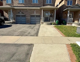 8 Altura Way, Peel, ON