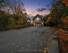 112 Arrowhead Crescent, Grey County, ON , MLS #X13825406 , Image - 1