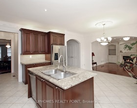 549 Renshaw Court, Peel, ON , MLS #W13573538 , Image - 1