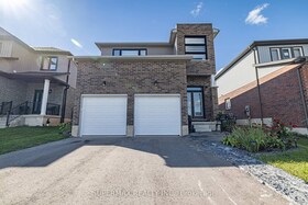 2743 Oriole Drive, Middlesex, ON , MLS #X12850688 , Image - 1