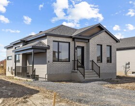 248 Bourdeau Boulevard, Prescott and R, ON , MLS #X13808160 , Image - 1