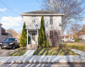 27 MacDonald Street S, Renfrew, ON , MLS #X13521868 , Image - 1