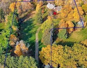 345 Mountain Brow Road, Hamilton, ON , MLS #X13439700 , Image - 1