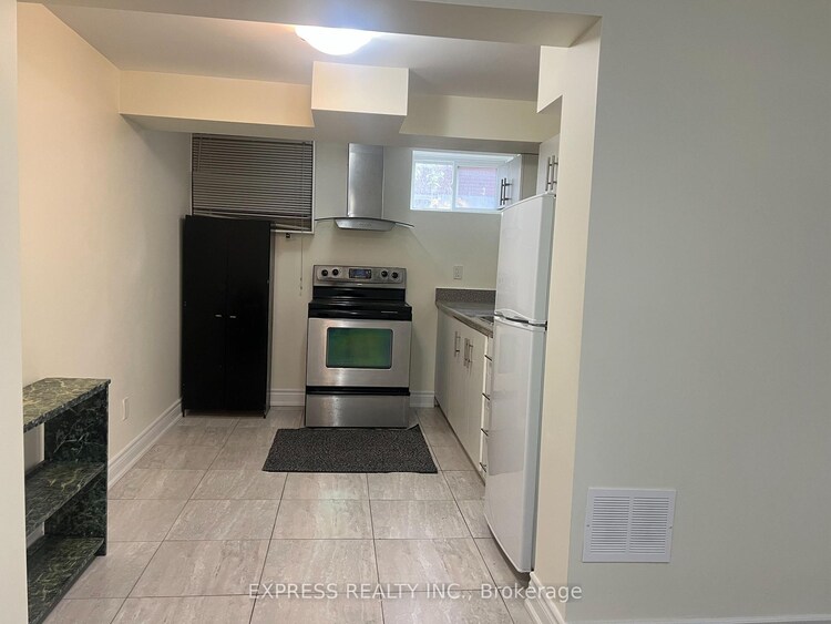 711 Dunlop Street W, Whitby, ON, Downtown Whitby