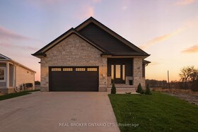 48 Rebecca Drive, Elgin, ON , MLS #X12895006 , Image - 1