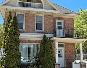 648 2nd Avenue E, Grey County, ON , MLS #X12772368 , Image - 1