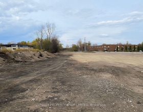 14 Bennett Street, Renfrew, ON , MLS #X12537910 , Image - 1