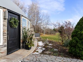 153 Smith Road, Northumberland, ON , MLS #X13142316 , Image - 1