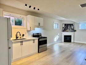 125 Sovereign's Gate, Simcoe, ON , MLS #S13650748 , Image - 1
